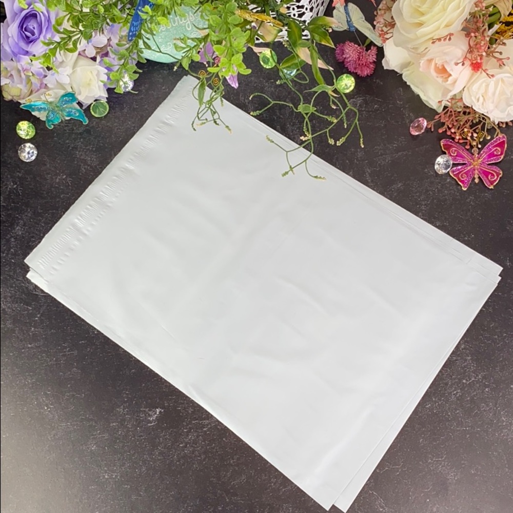LAST PACK! 50 10X13 White Poly Mailers PRICE FIRM - Picture 2 of 6